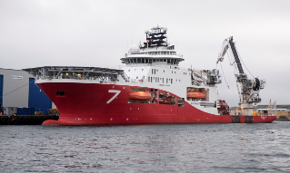 2016 Haugesund. Dykkerfartøyet «Seven Falcon» tilhørende Subsea 7 ved kai ved Killingøy Subsea & Offshorebase. (Foto: Torstein Lillevik/Stavanger Aftenblad)